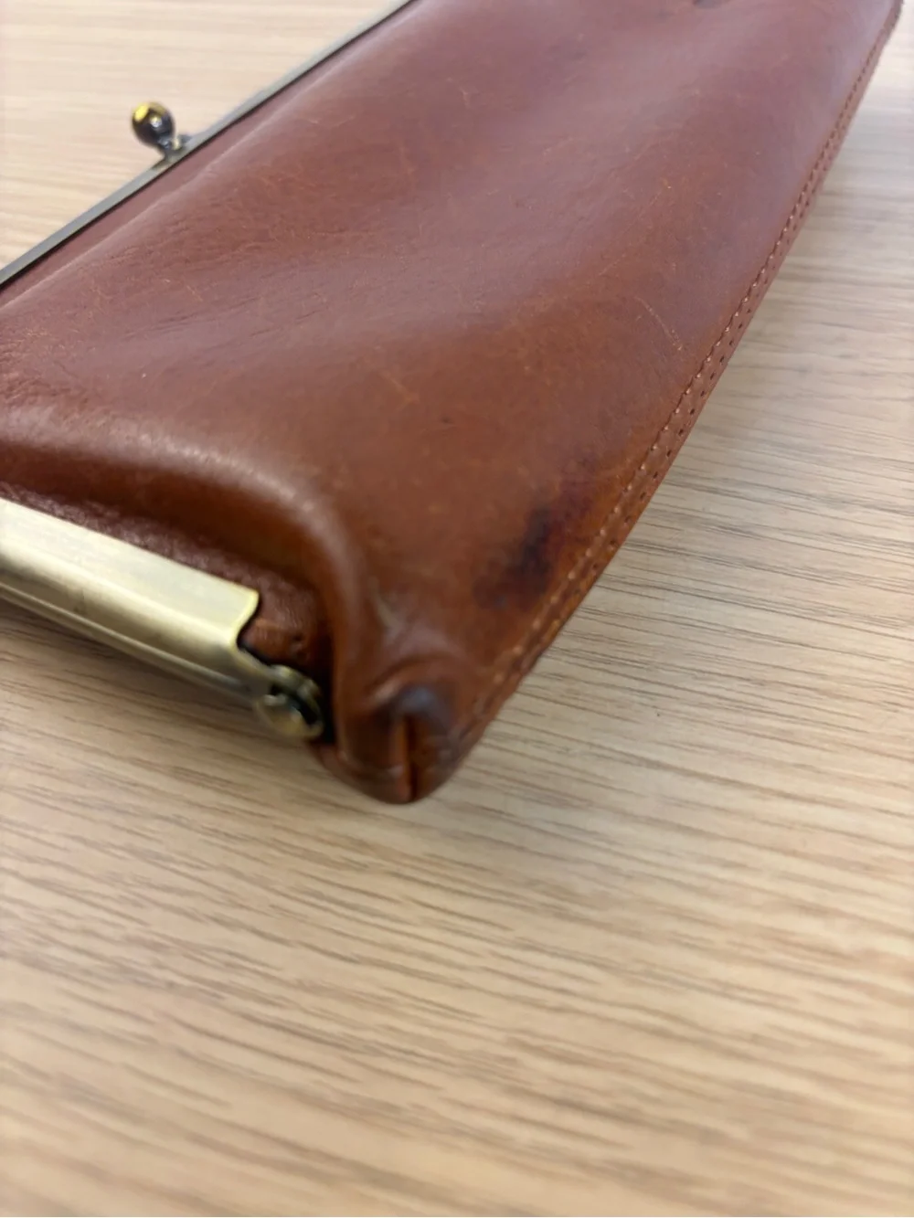 Patricia Nash Tan Leather Frame Kisslock Clutch Wallet